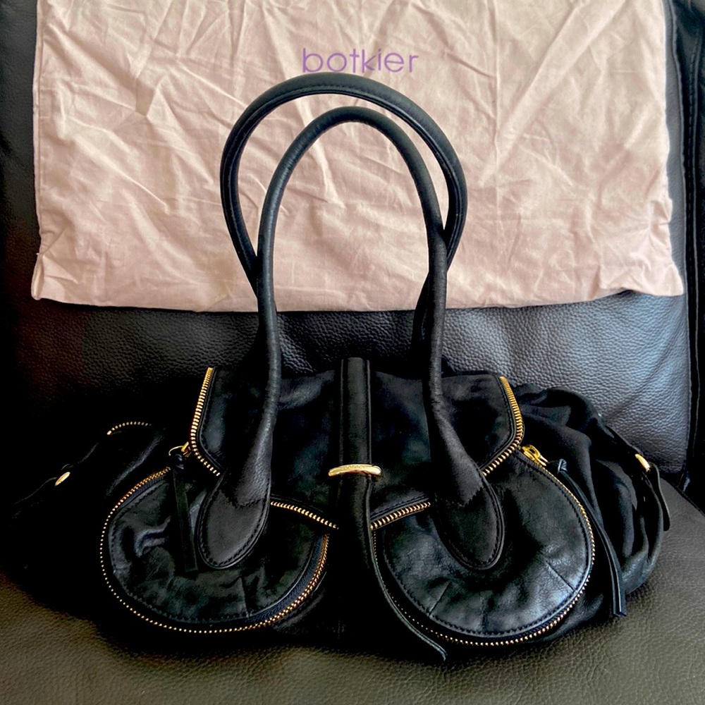 Botkier statement piece bag!